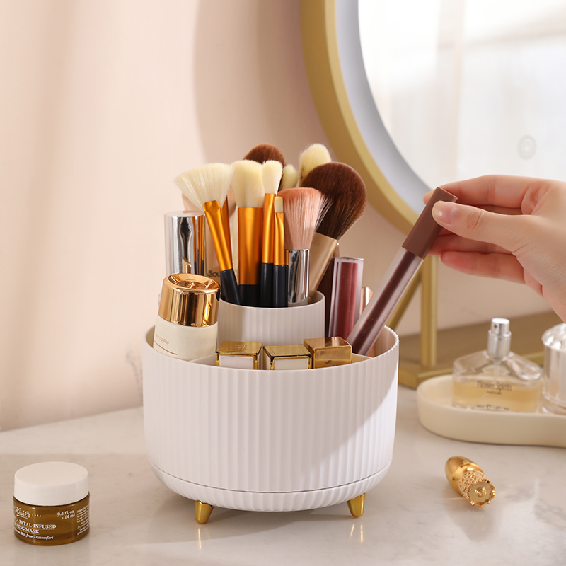 1Pcs 360° Rotating Makeup Brus - огляд і ціна Office Furniture And Design